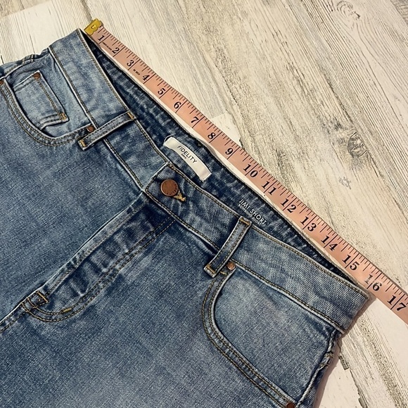 Fidelity Jimi Short Boyfriend Short Size 30 NWT - Picture 12 of 15